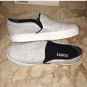 SCHUTZ Snakeskin Amisha sneakers 8